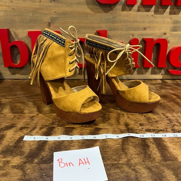 Mi.iM Shoes - Lace Up Fringe Chunky Heels